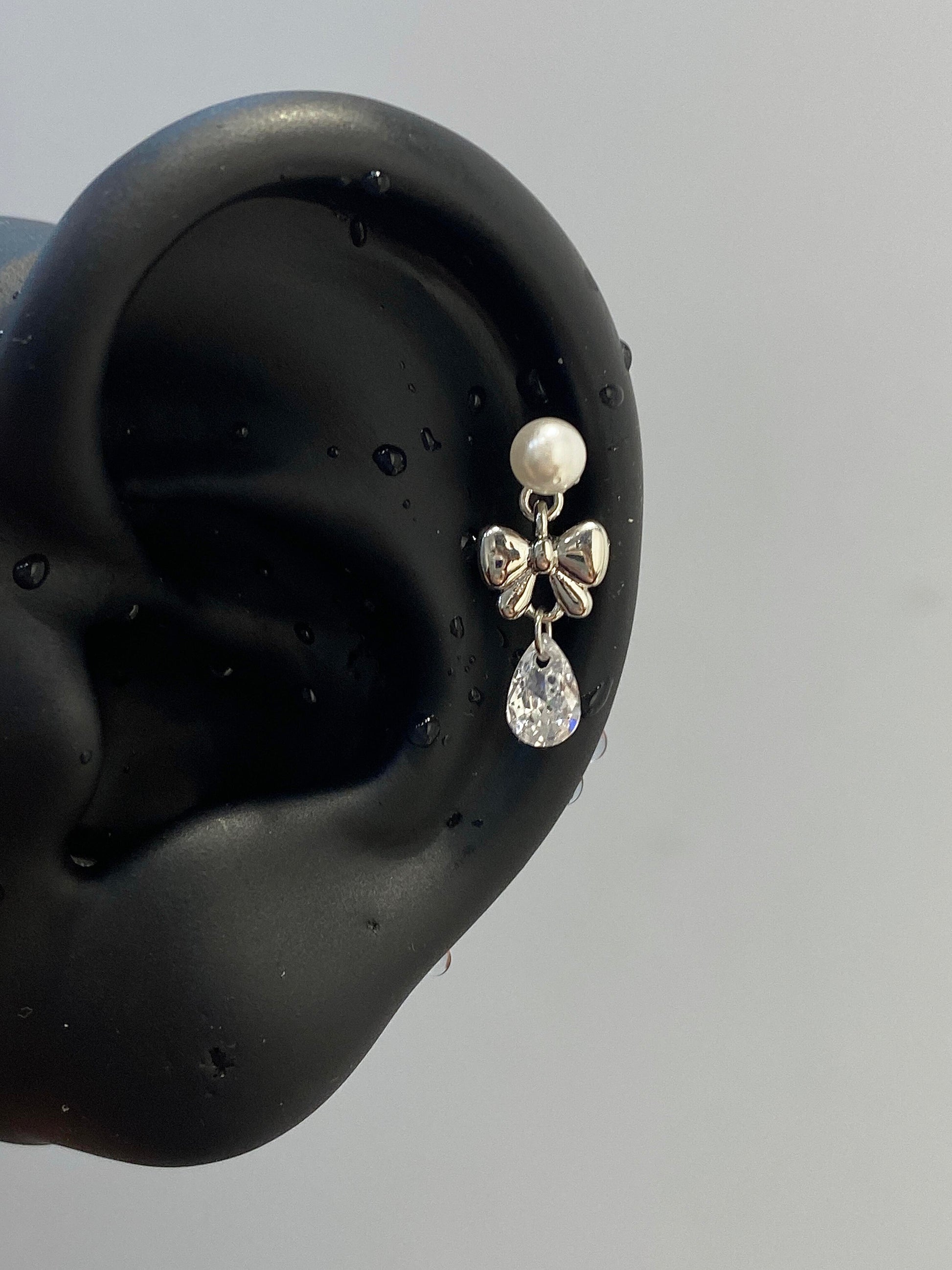 Pearl Teardrop Helix Earrings