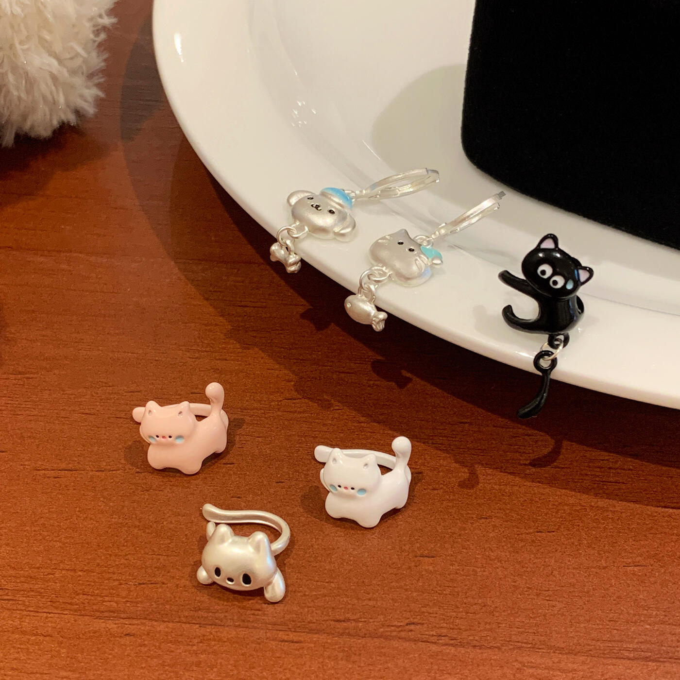 Cat Climber Cuff Helix Earrings