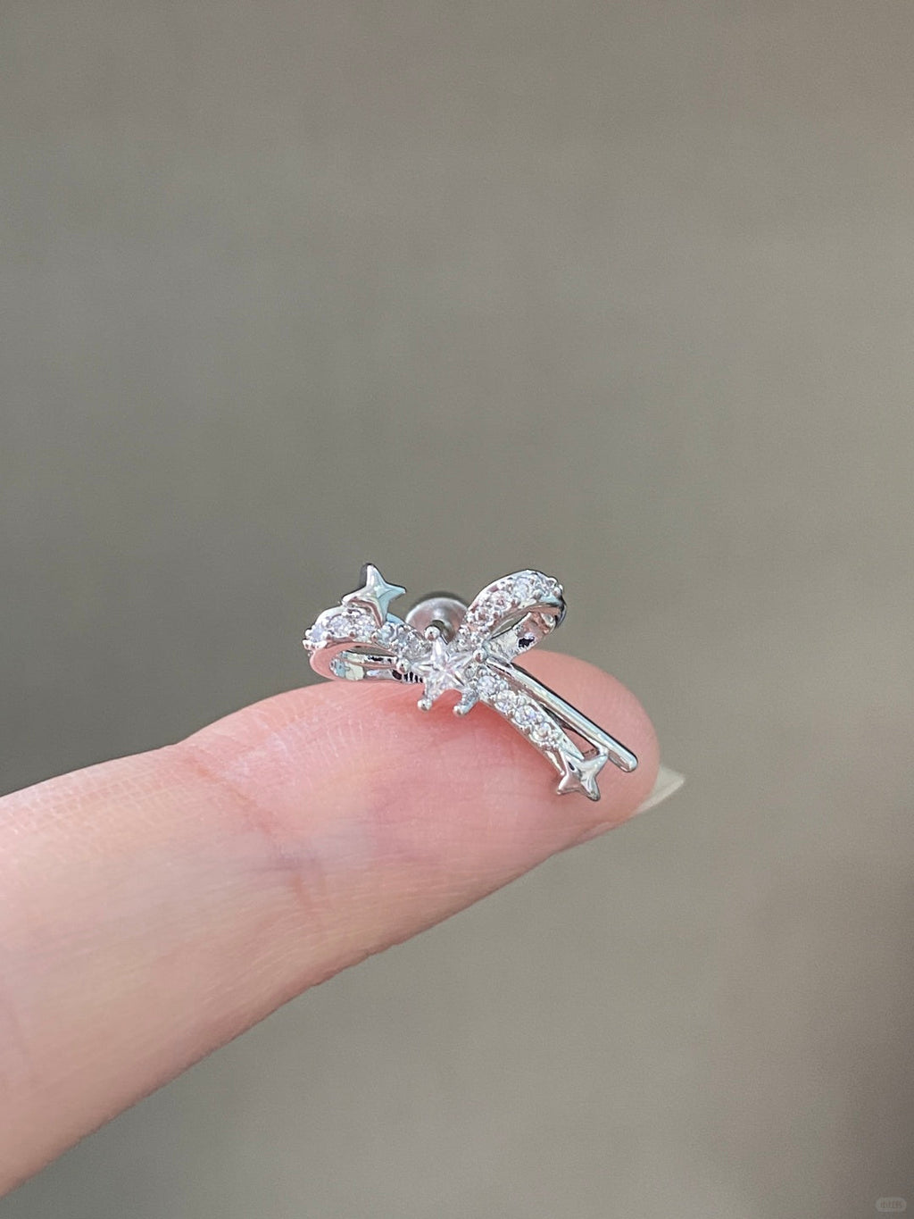Gleam Bow Helix Earrings