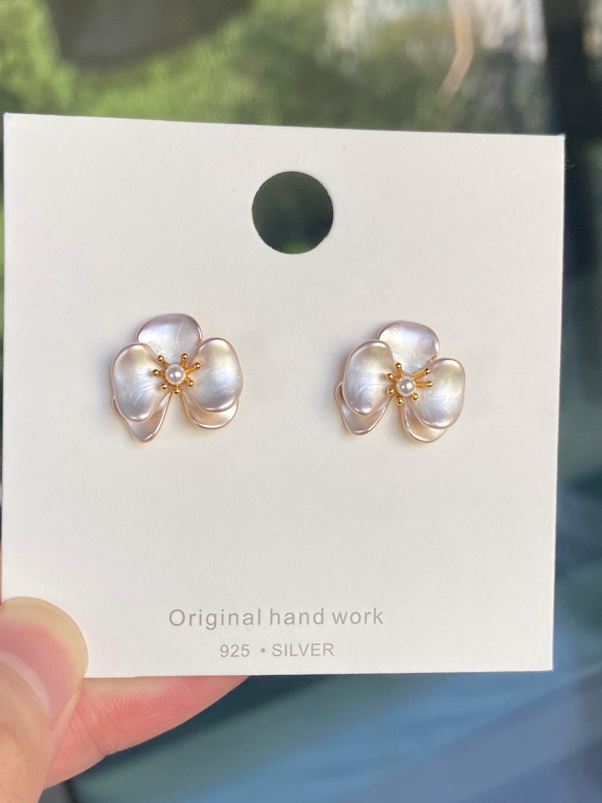 Pearl Petals Earrings