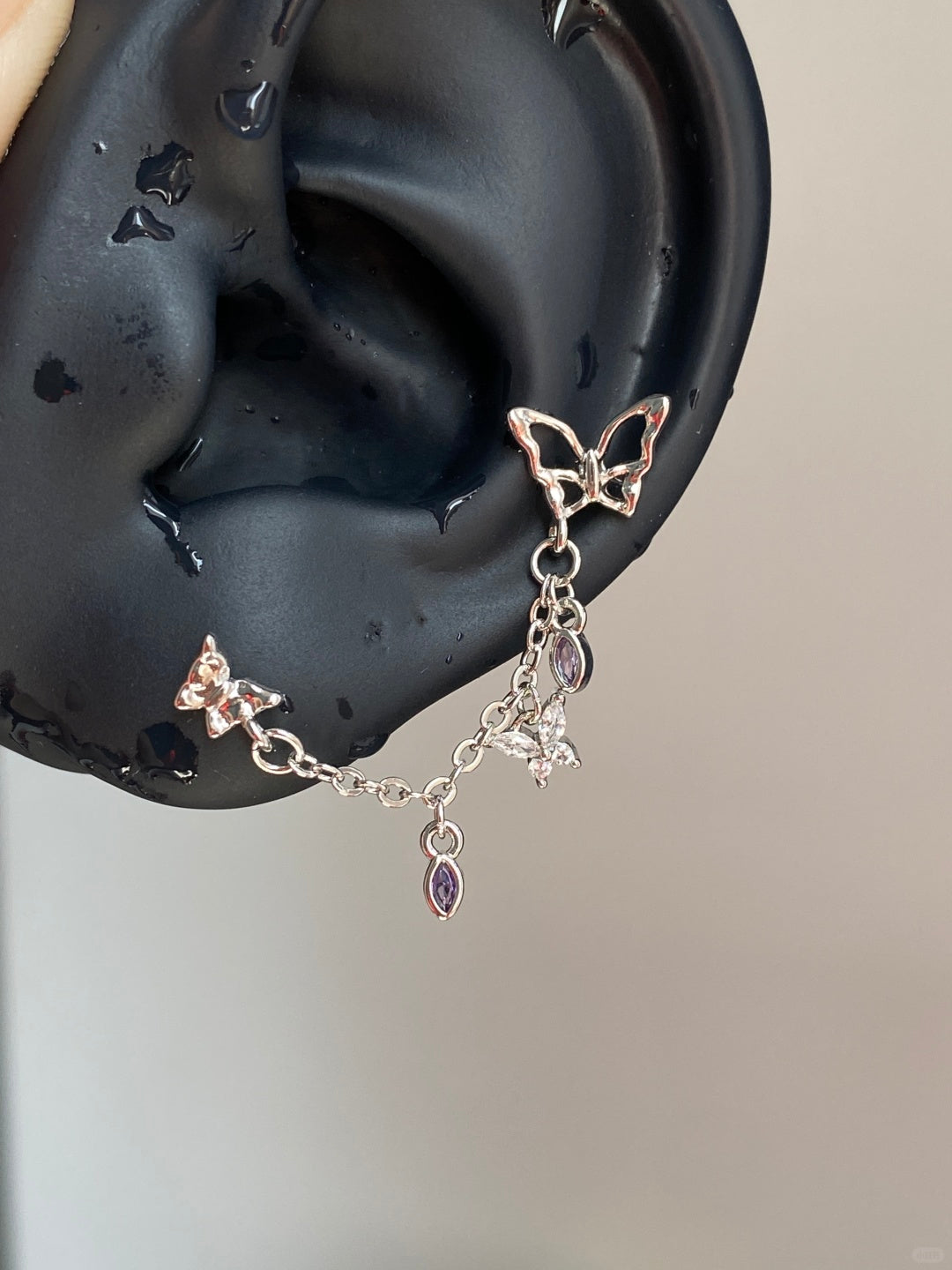 Twilight Charmbrige Earrings